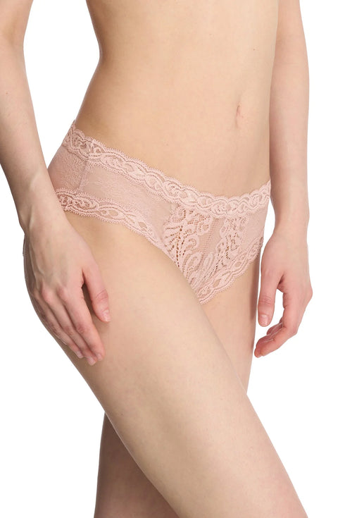 Natori Feathers Hipster